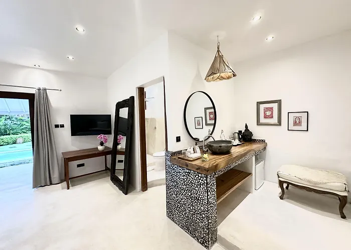 فندق أومالاس 3*